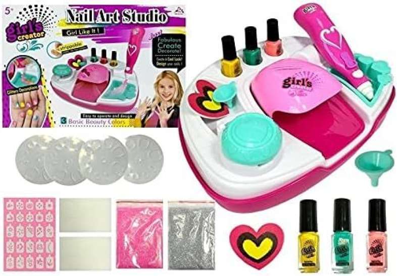 Nail art studio